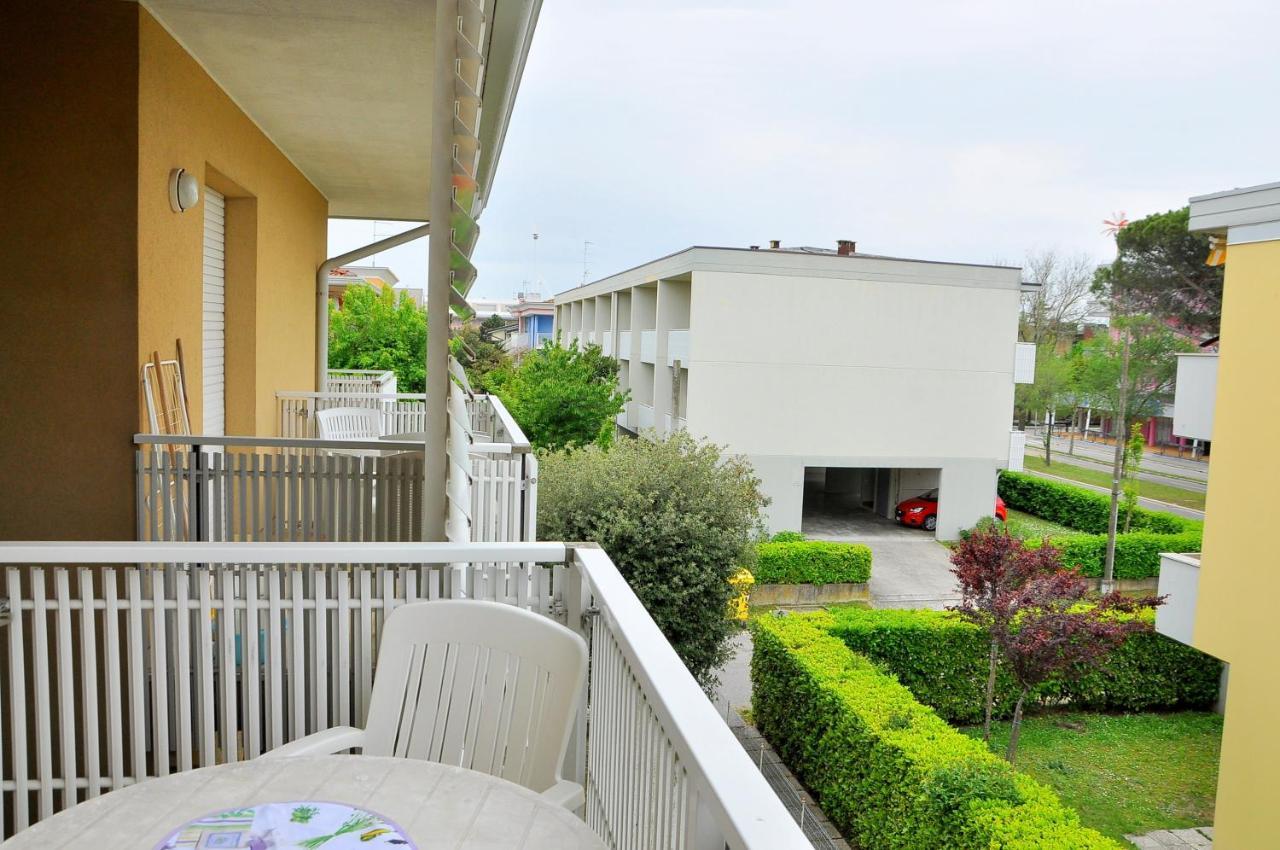 Condominio Fenice Bibione Bagian luar foto